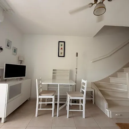 Appartamento T2 Duplex Vue Et Flamants Roses Frontignan